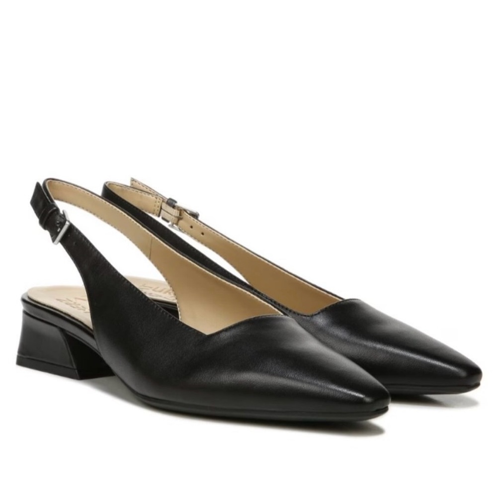 Naturalizer Lesley Slingback Pump